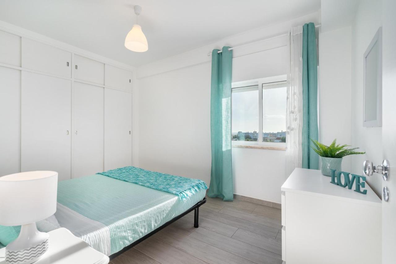 Apartamento Cor Do Mar - Sunny, Clean And Spacious Apartment With Sea View, In Alvor - Very Close Walking Distance To The Beach And Alvor Village Exteriér fotografie